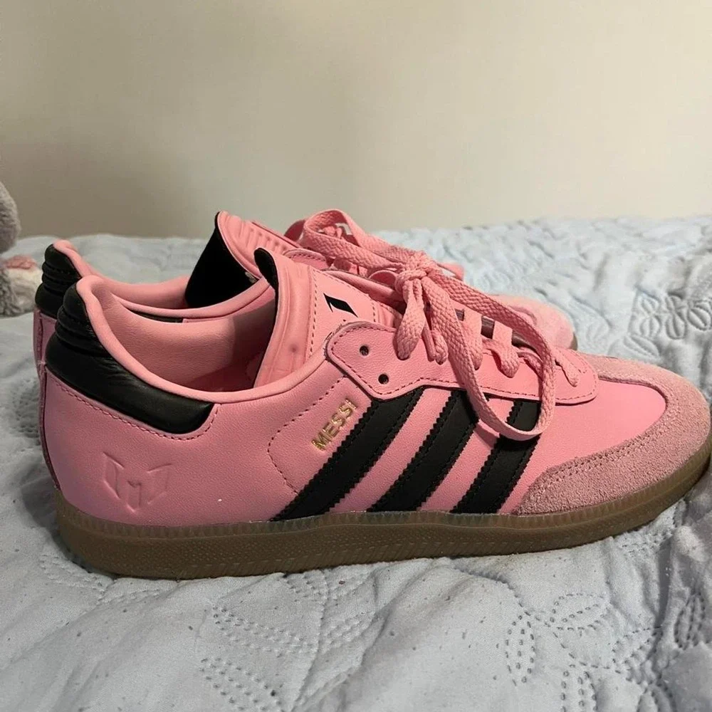 adidas messi pink